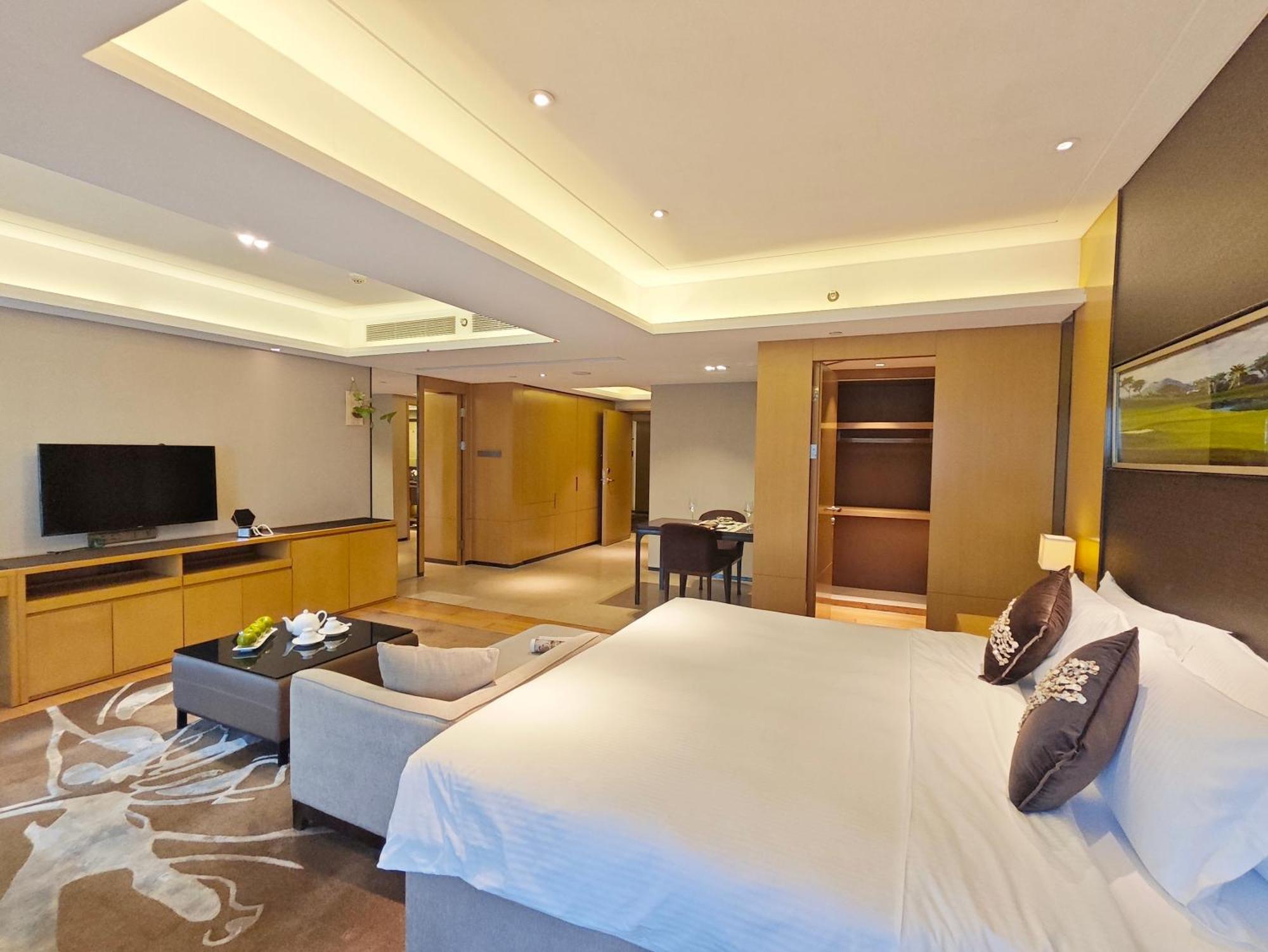 Somerset Grandview Shenzhen Bagian luar foto
